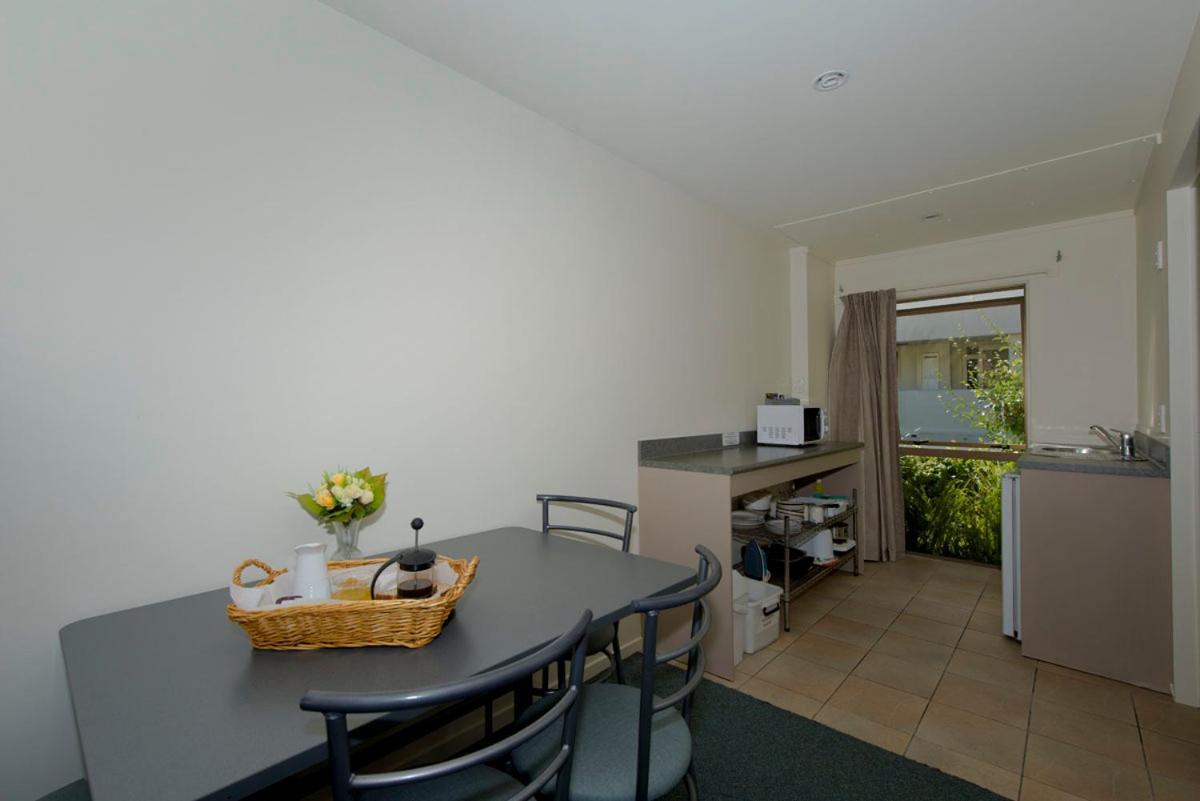 Lake Point Motel Hamilton Ngoại thất bức ảnh